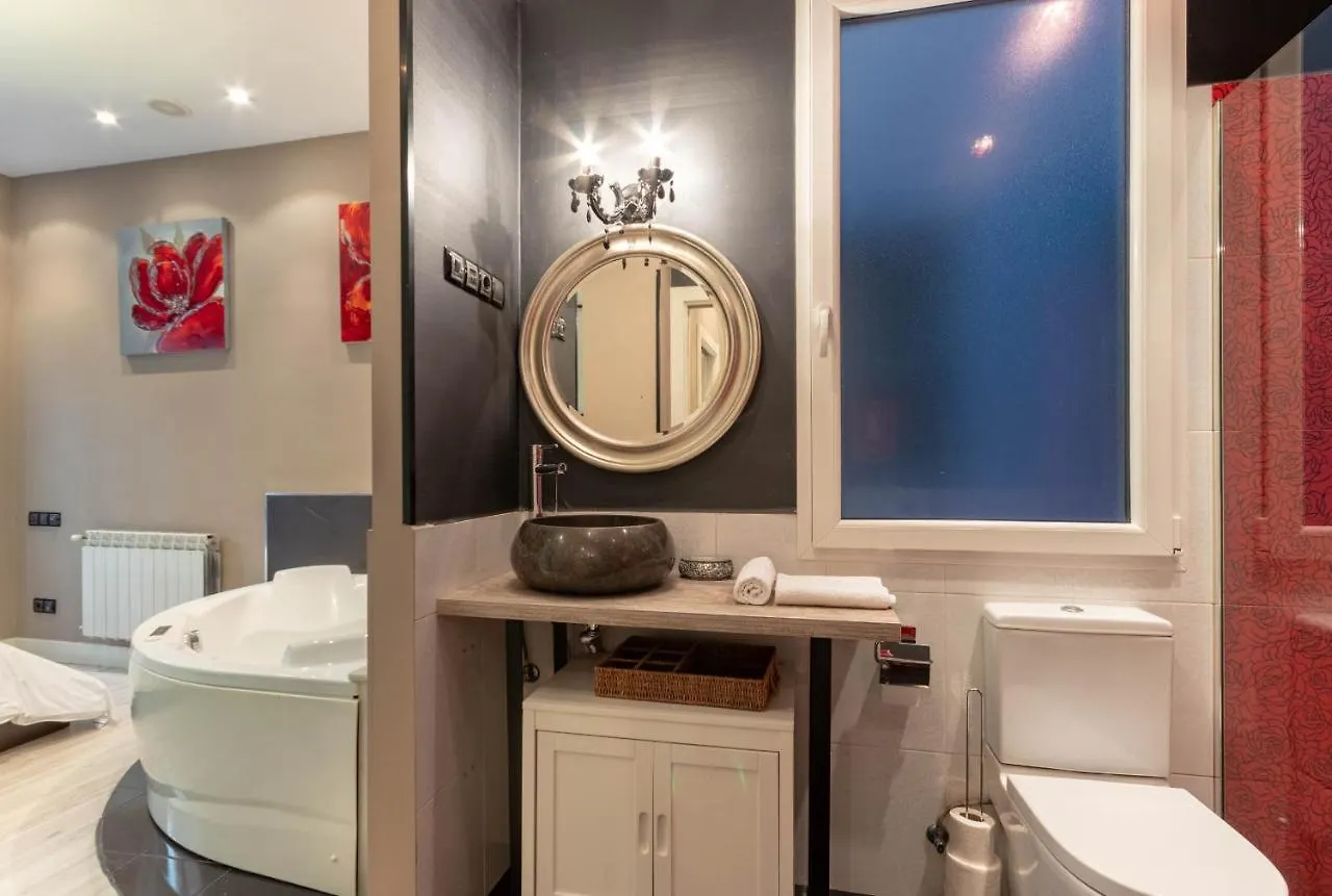 Bilbao Volantin II With Jacuzzi By Aston Rentals 0*,